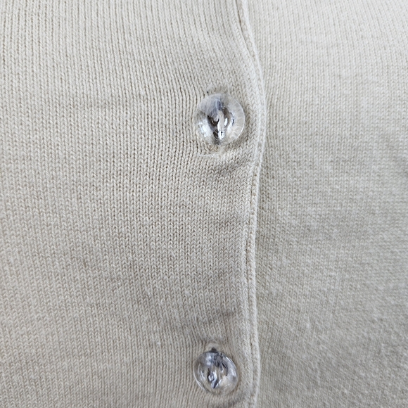First Issue Liz Claiborne Cream Cardigan With Jewel Buttons Sz M Classic Preppy‎ - Picture 3 of 7